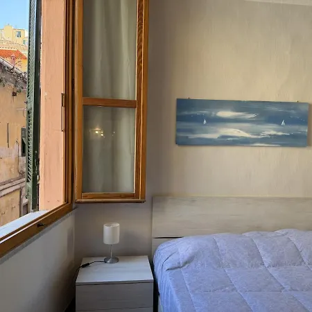 Host4u - Ada's, Parasio Old City, 5 Min To Beaches 아파트 임페리아